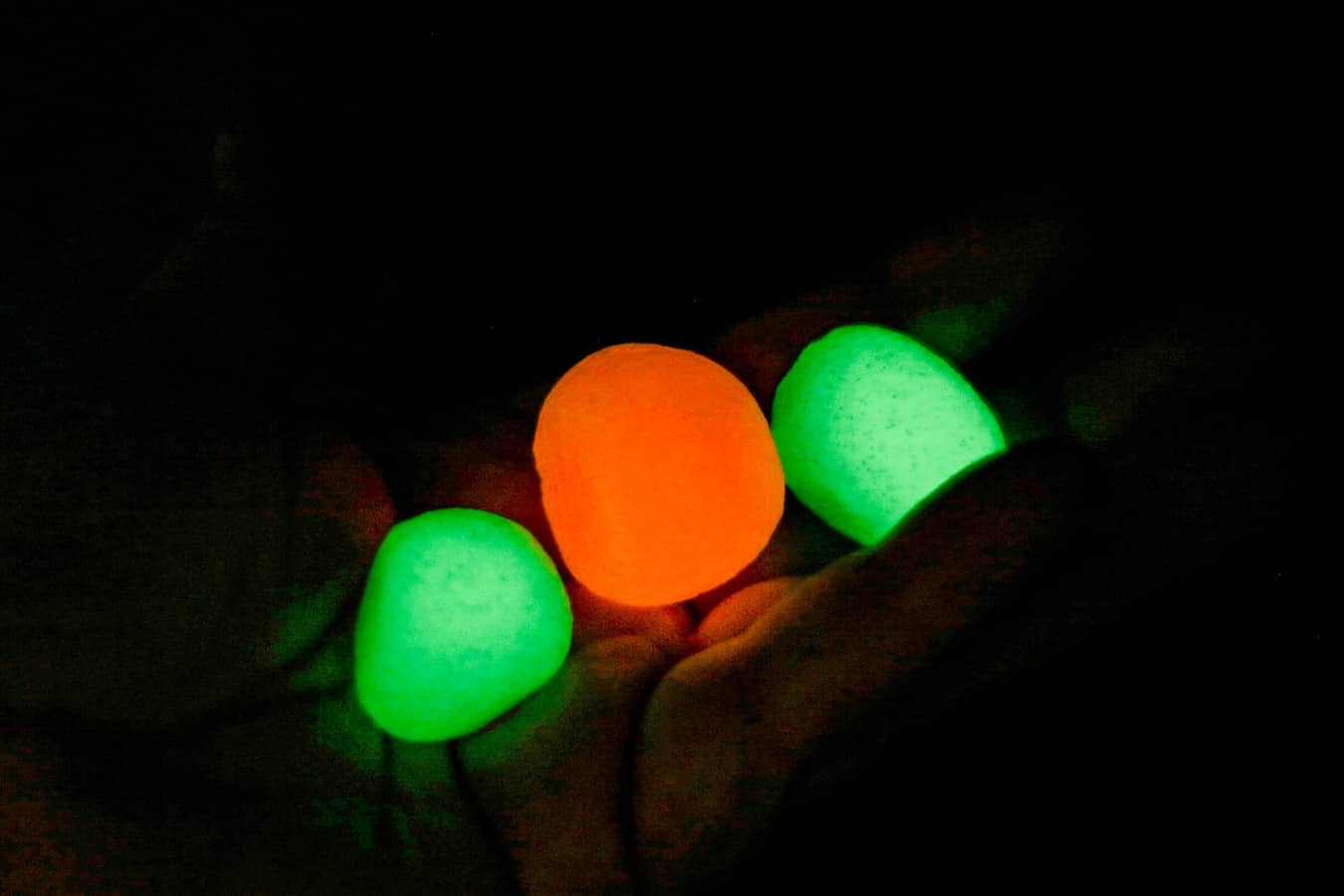 globbles balls glow in the dark